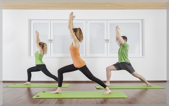 schumann_yoga_kurs_augsburg_studio_meditation
