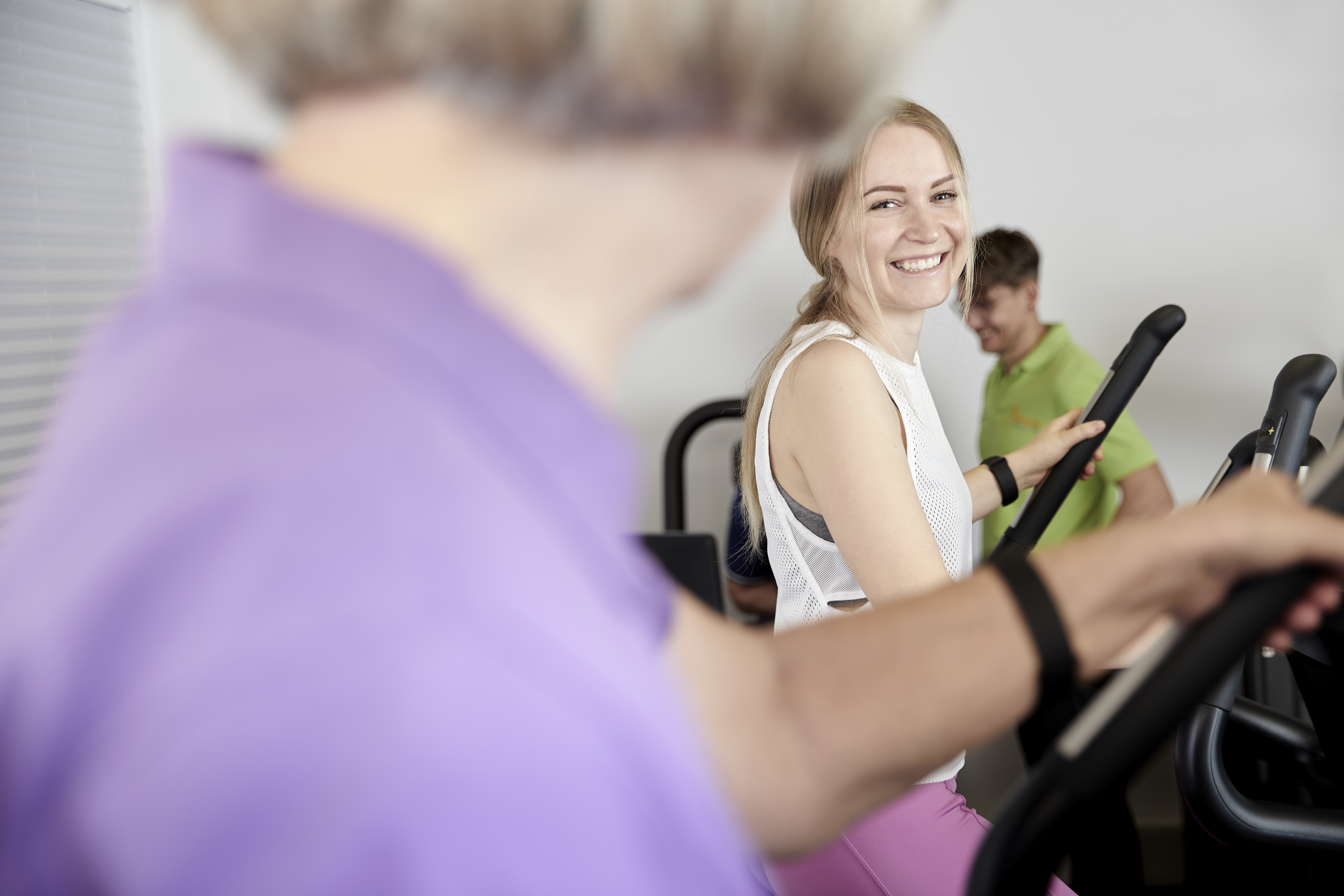 HighRes_2021_11_20_Physiopraxis Schumann_Shooting_TechnoGym_53